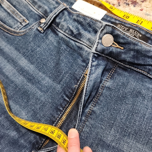 NEW Judy Blue Medium Wash Skinny Fit High Waist Denim Jeans Plus‎ Size 24W - Picture 8 of 12
